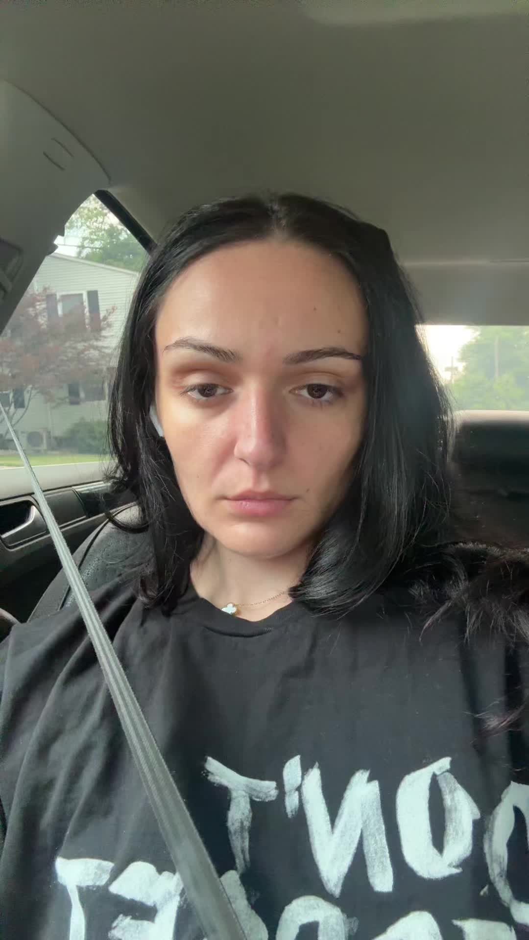 @livvvyyyyy