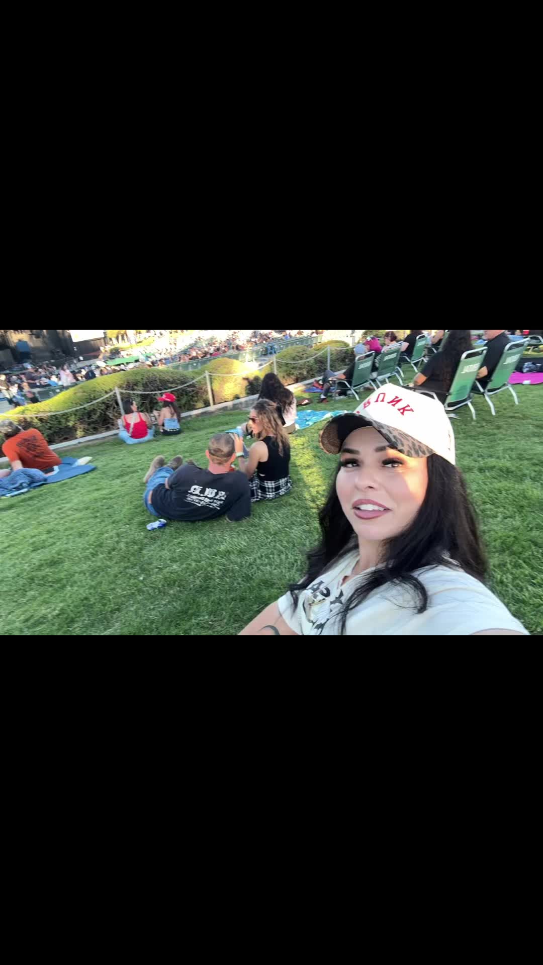 @WHOSTHATGIRLXO