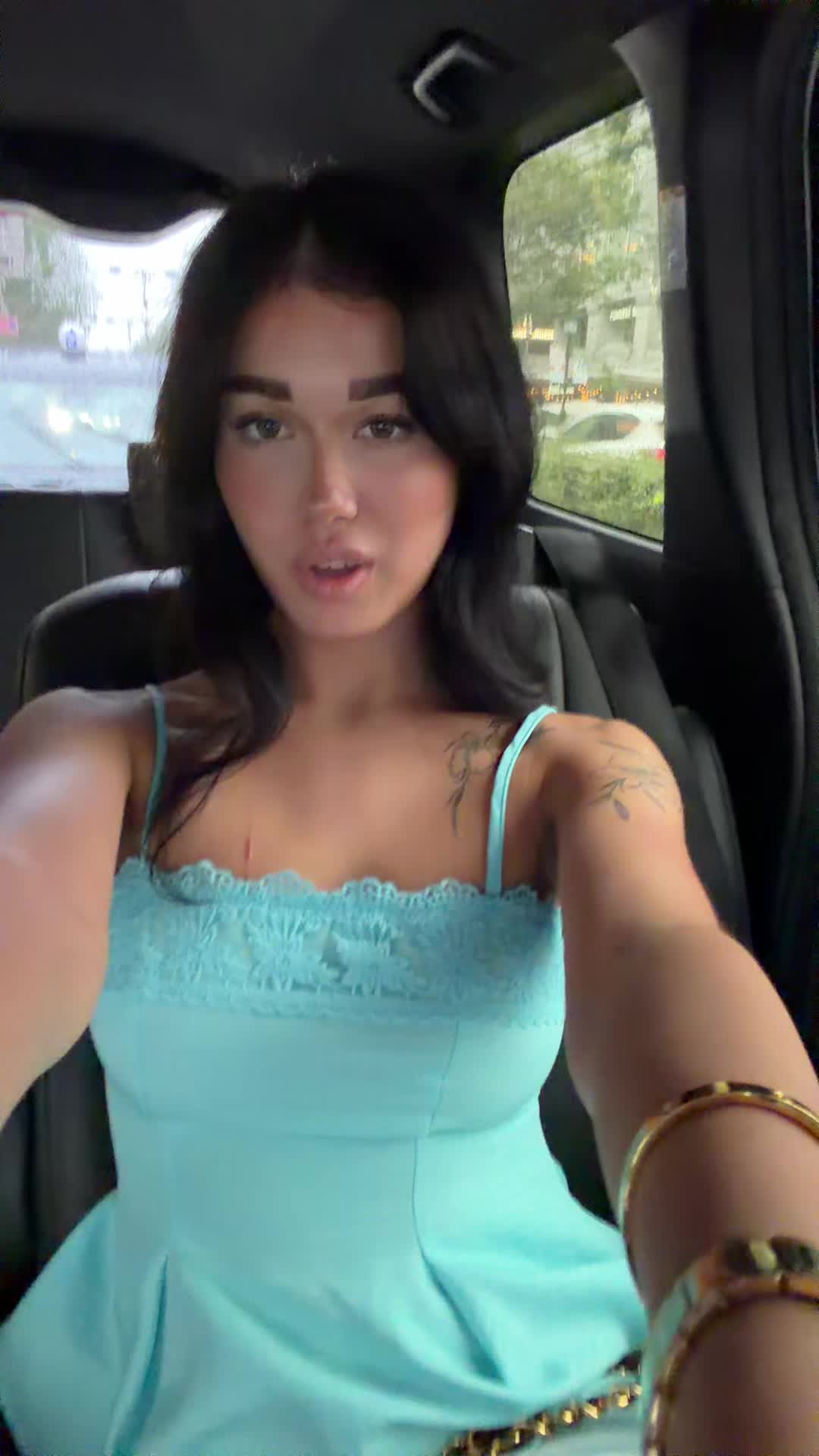 @Karin