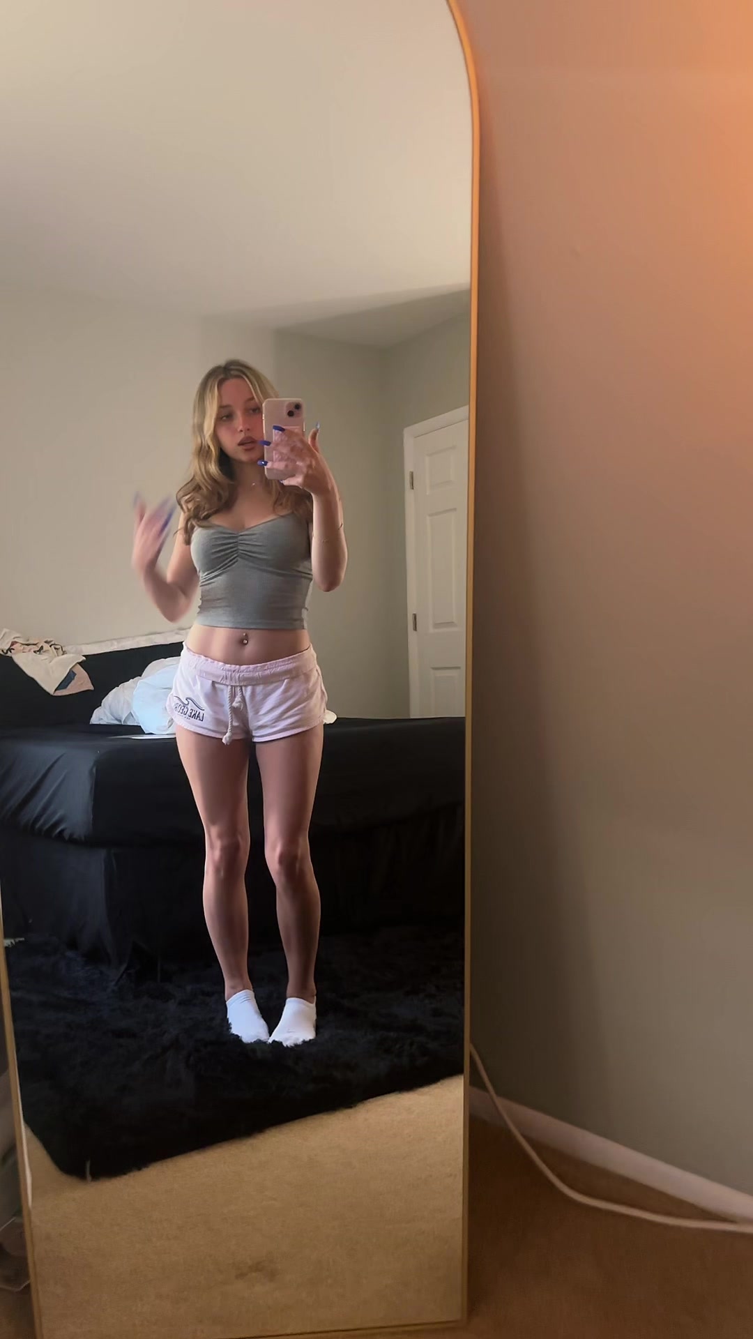 @skylar.