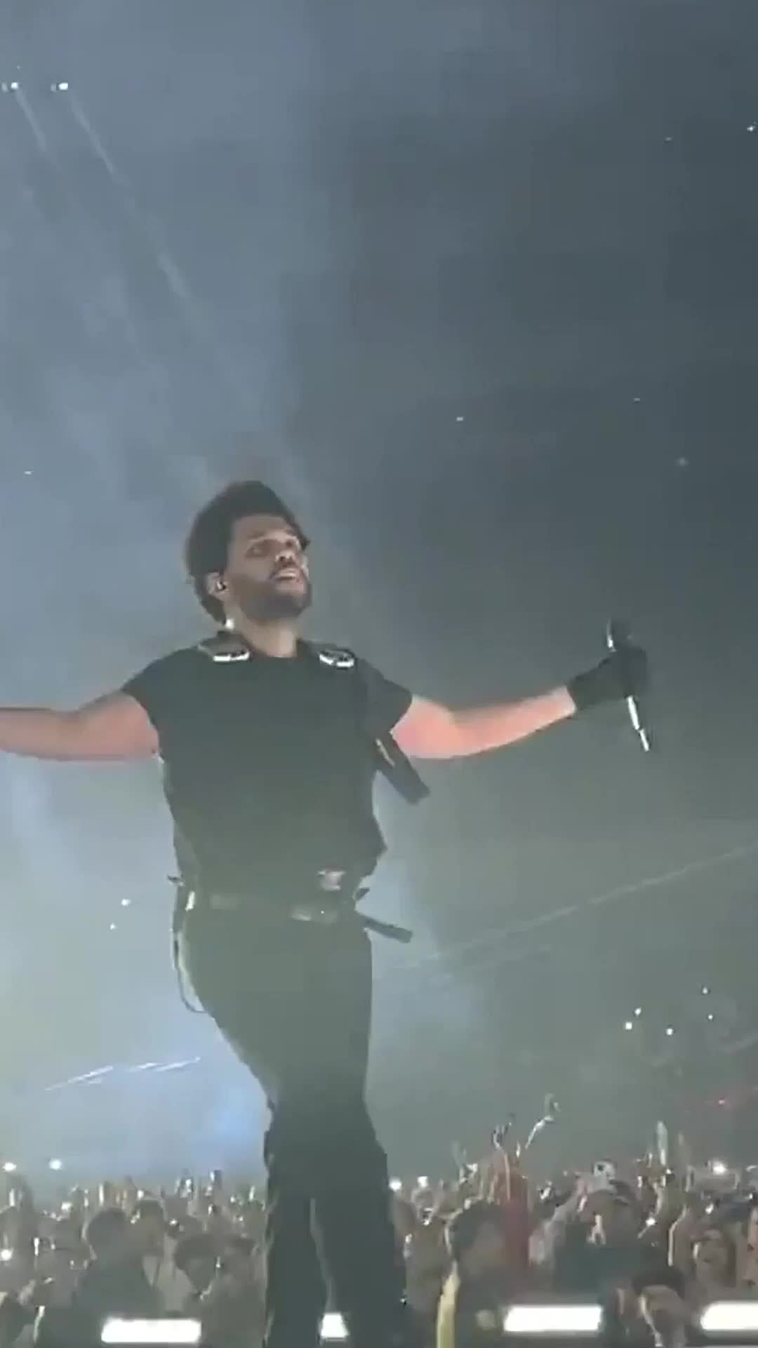 @WeekndWorld