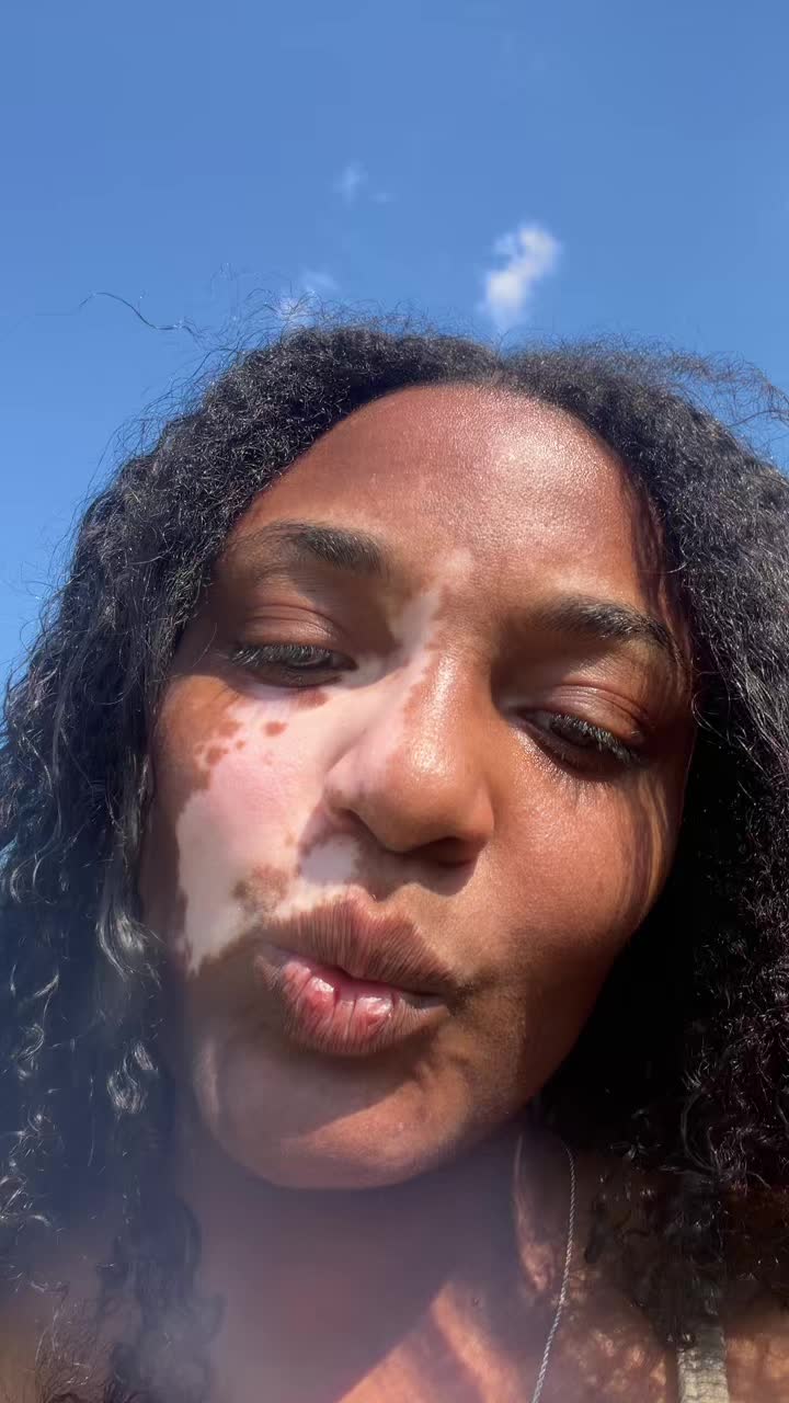 @Lovelisa