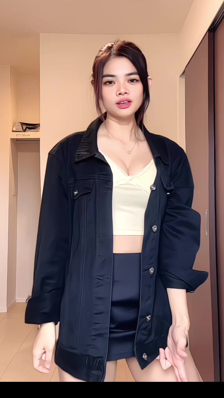 @𝔂𝓸𝓸𝓷𝔂🍑