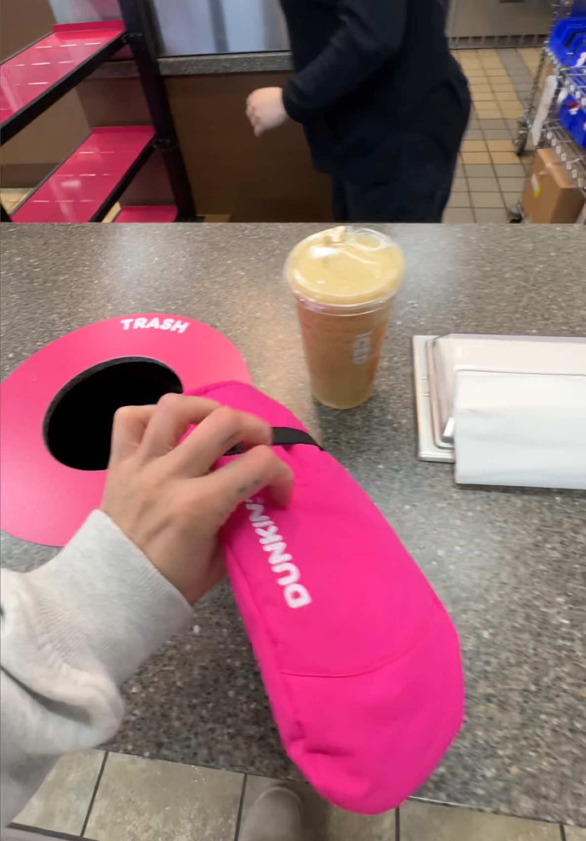 @JACKIE🤠