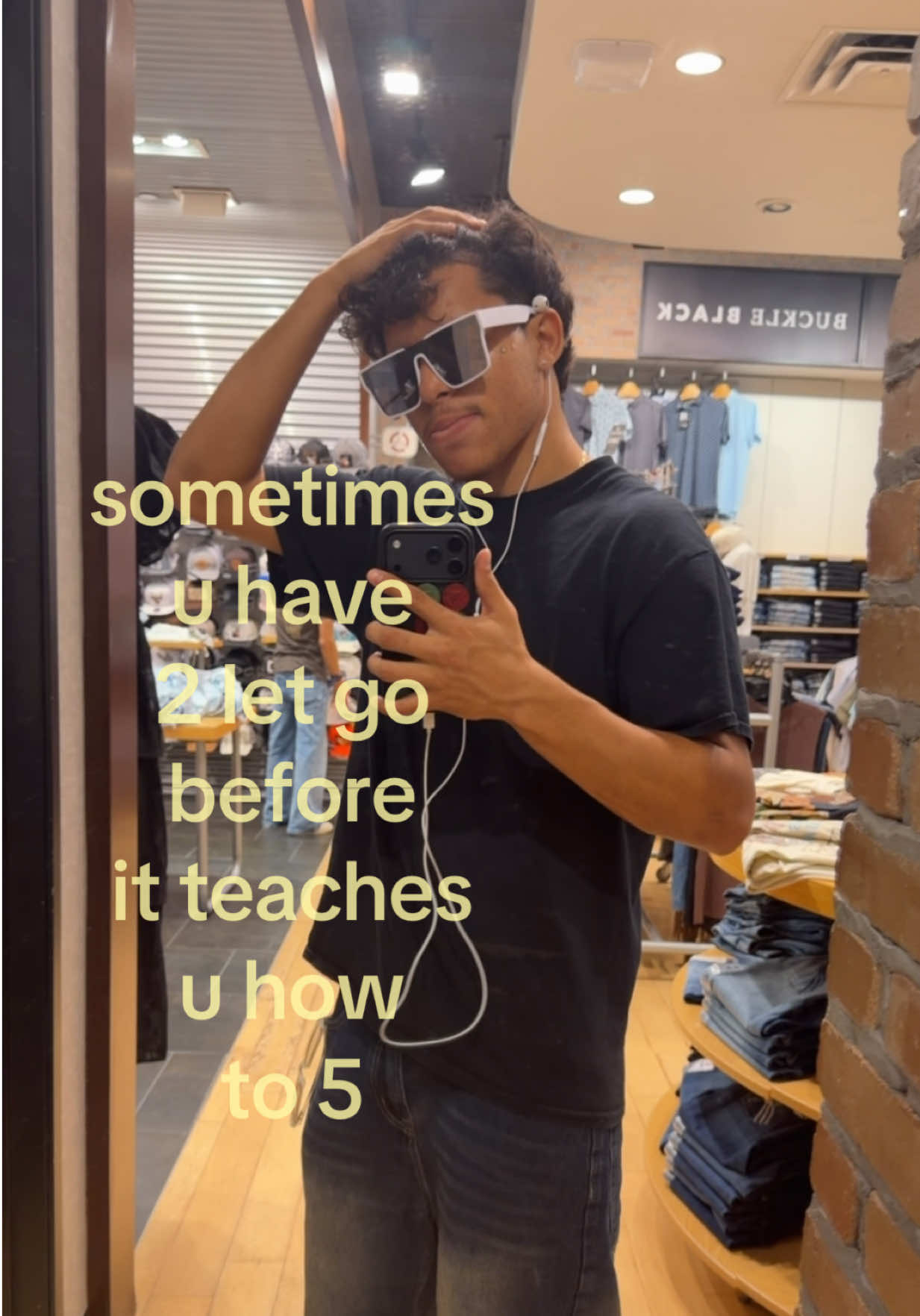 @𝐥𝐚𝐥𝐨