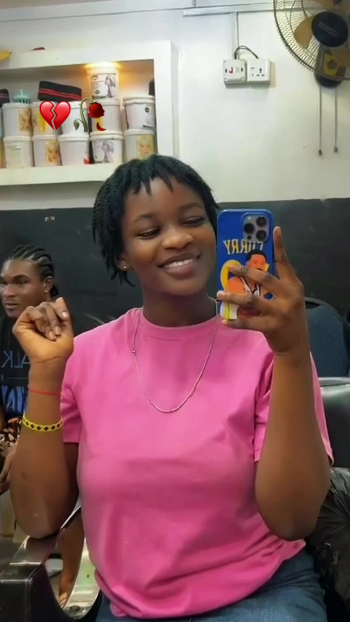 @Akuah_Abrafi 🌸🫧