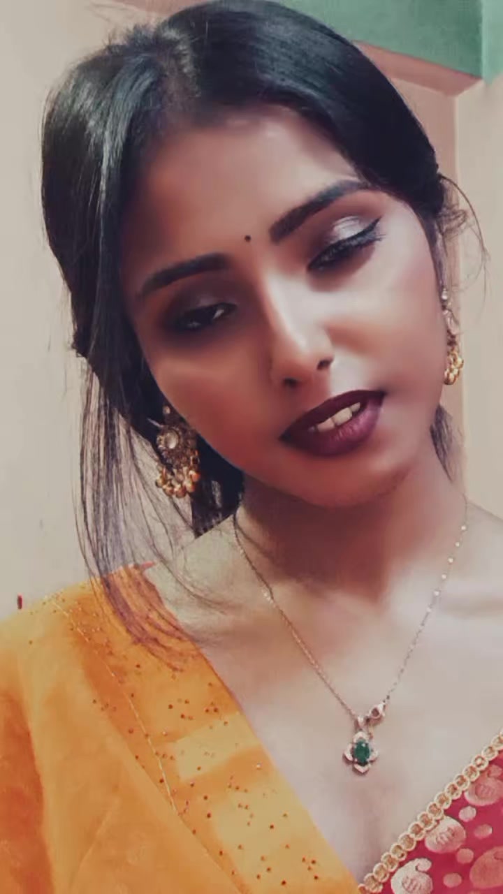 @rakhi thakur🌸🕊️
