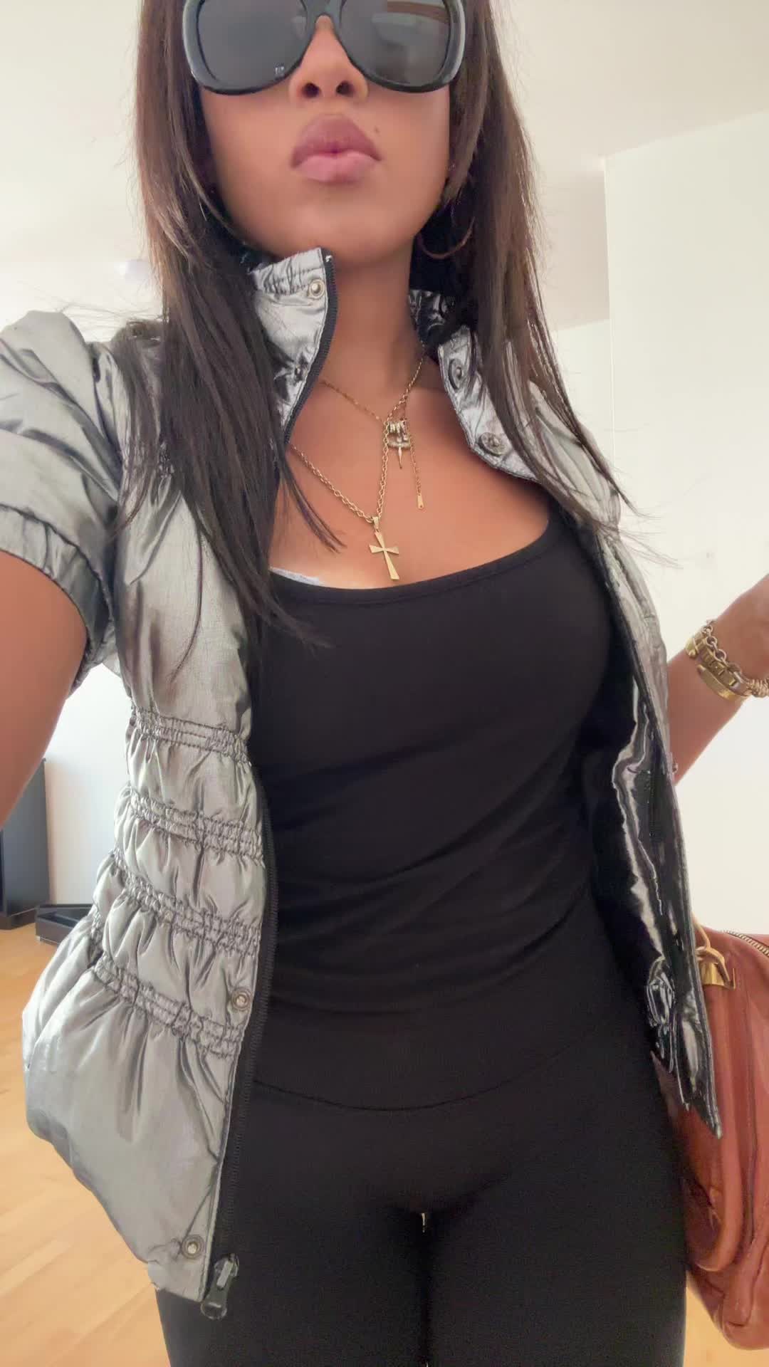 @mysteriousbaddie_123