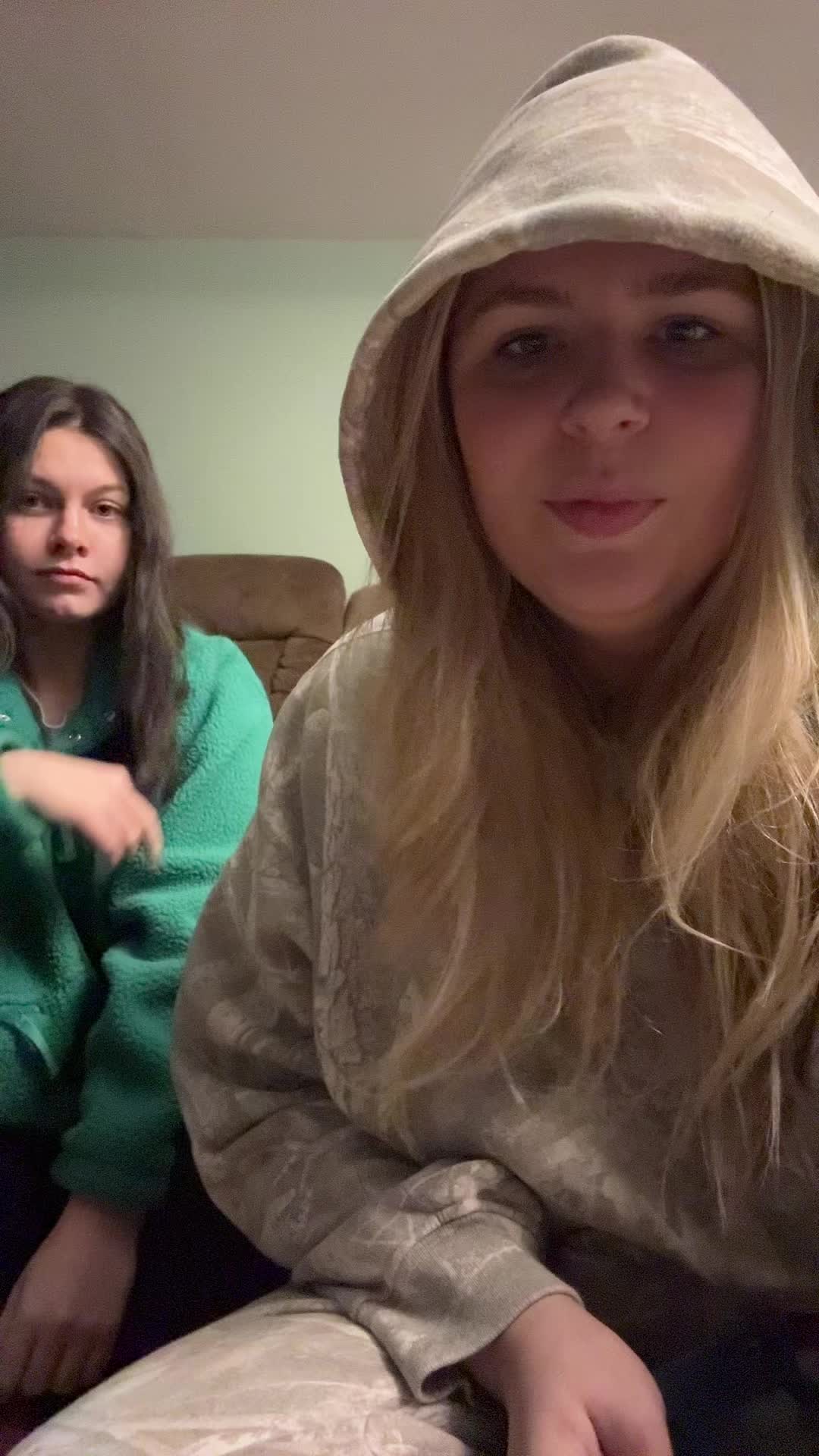 @luluwooldridge