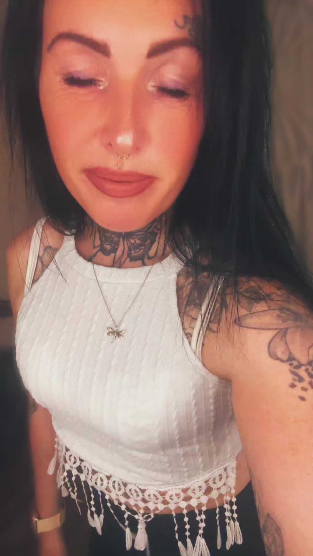 @♡𝒮𝒶𝓇𝒶𝒽♡