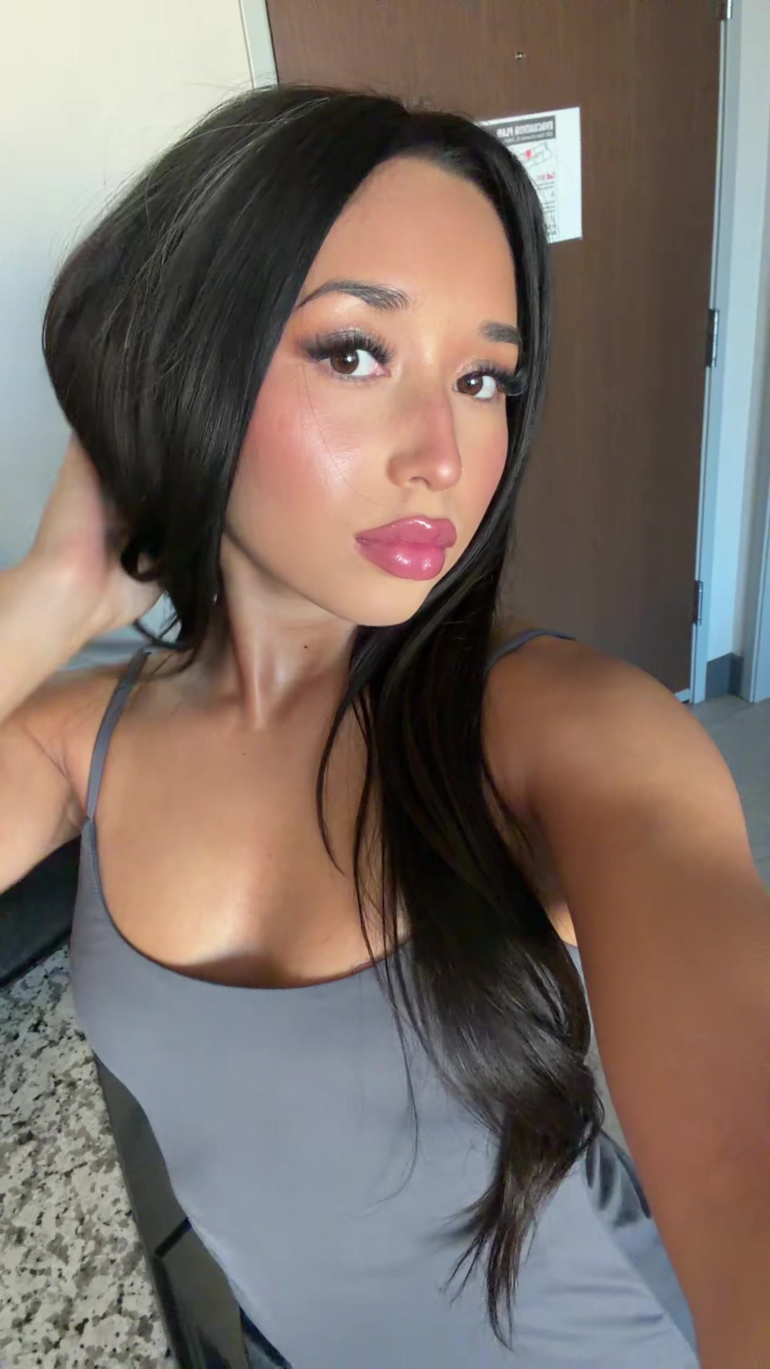 @ALI ★