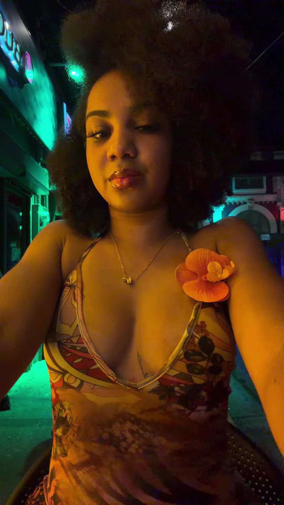 @tinyy