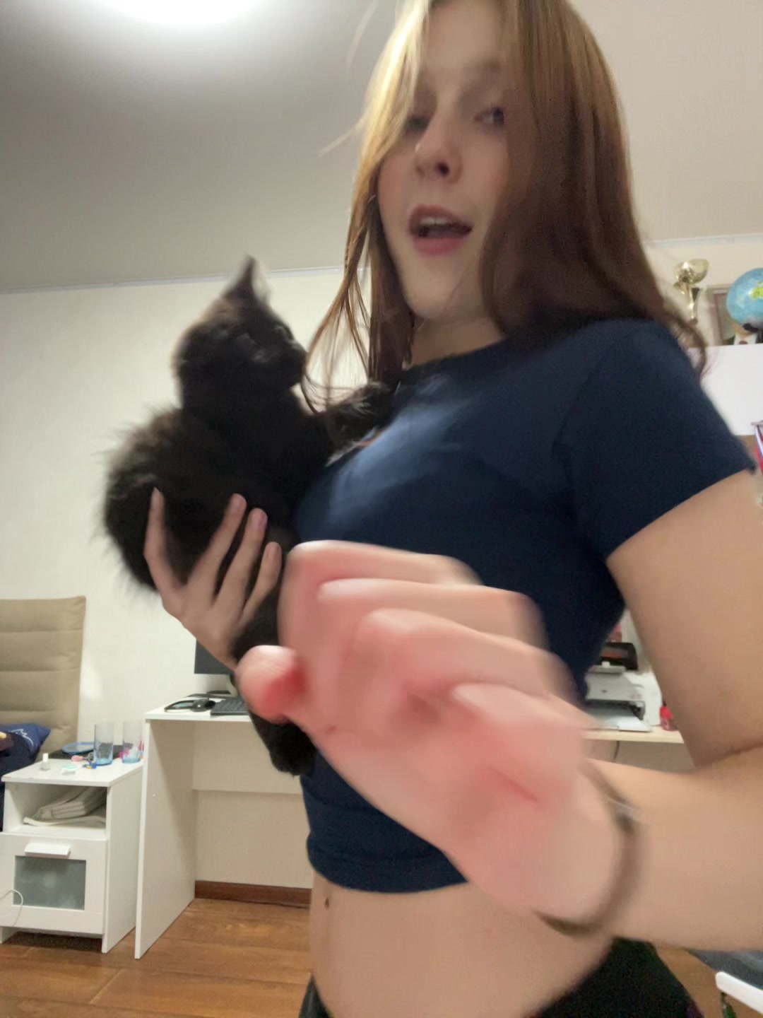 @лерка😝