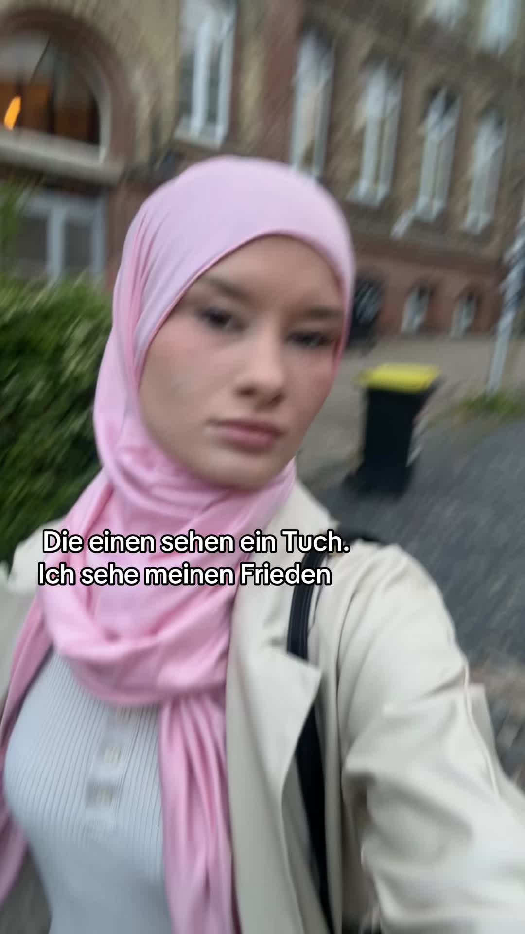 @celinn94