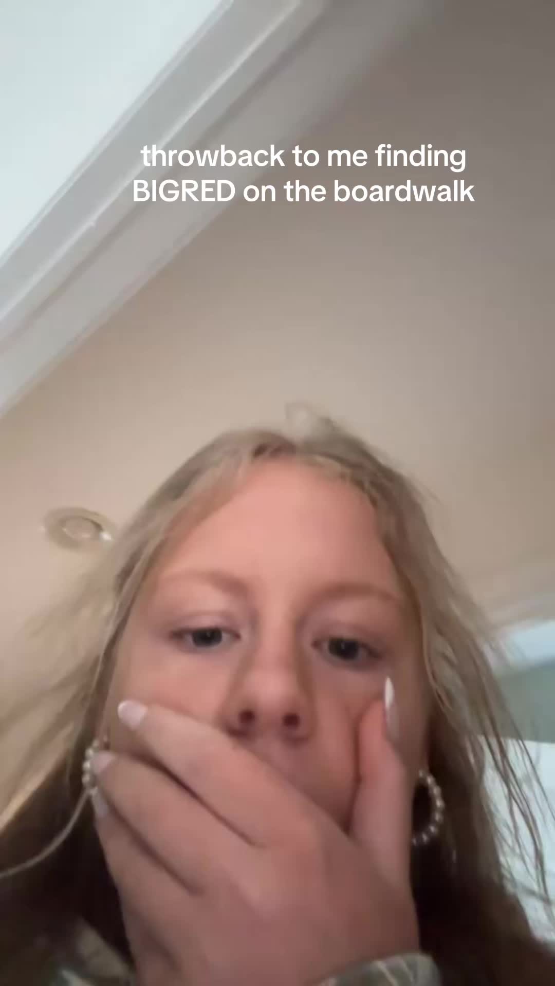 @️