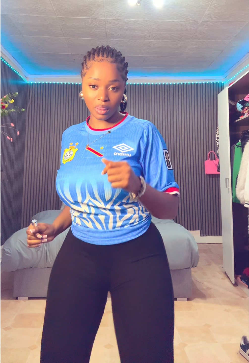 @Lomas🇨🇩❤️