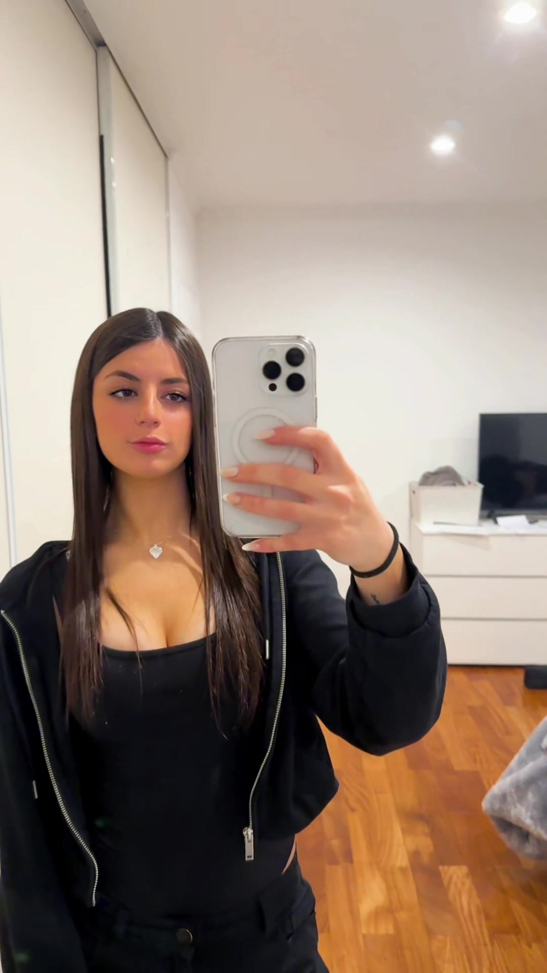 @Sofii
