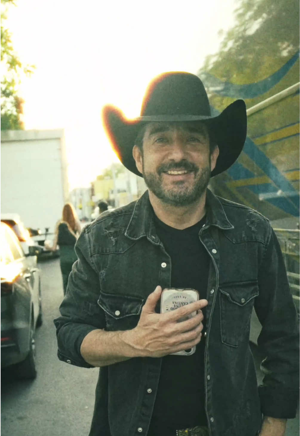 @Grupolaleyenda