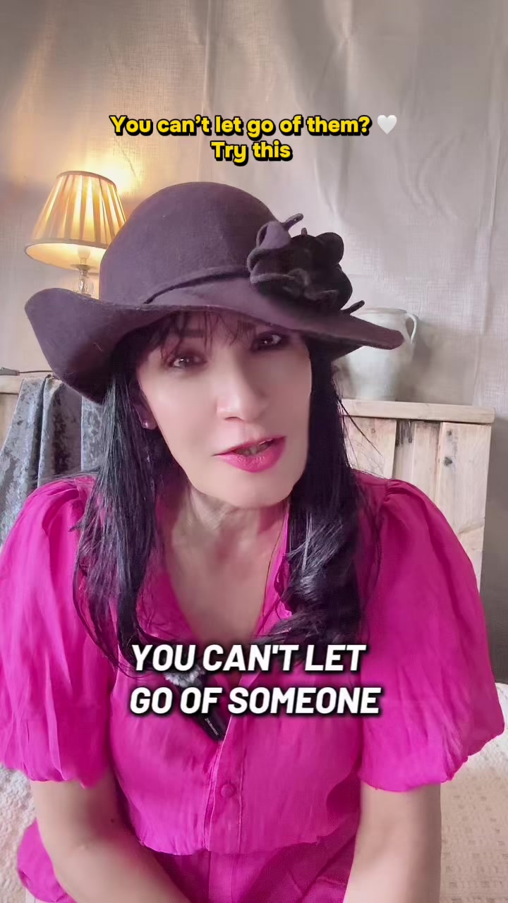 @Helena