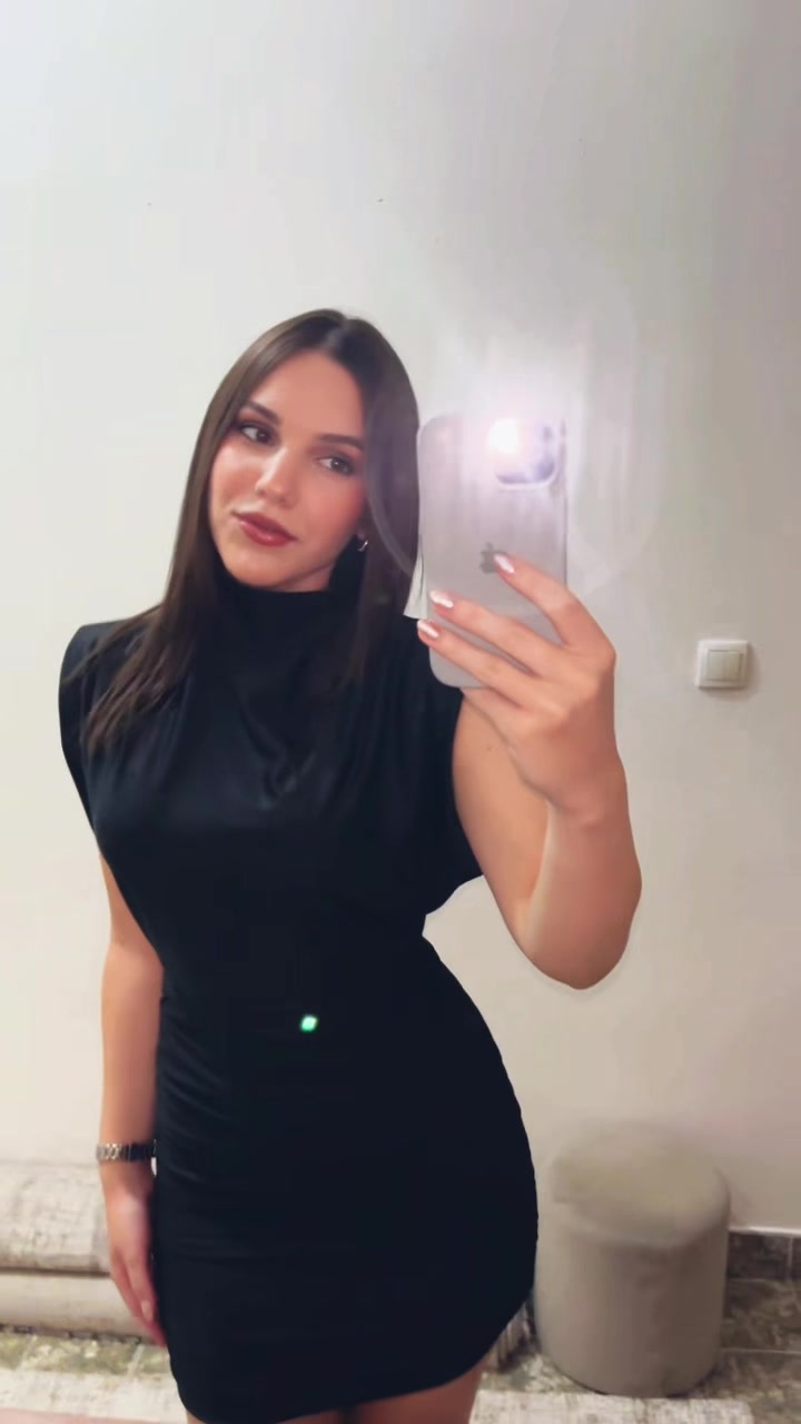 @🦋