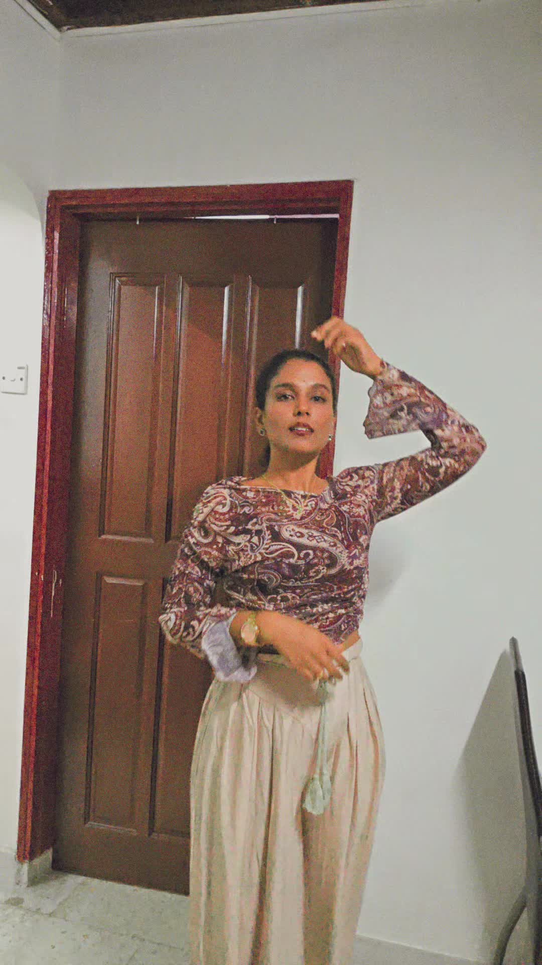 @காயத்திரிகிருஷ்ணன்