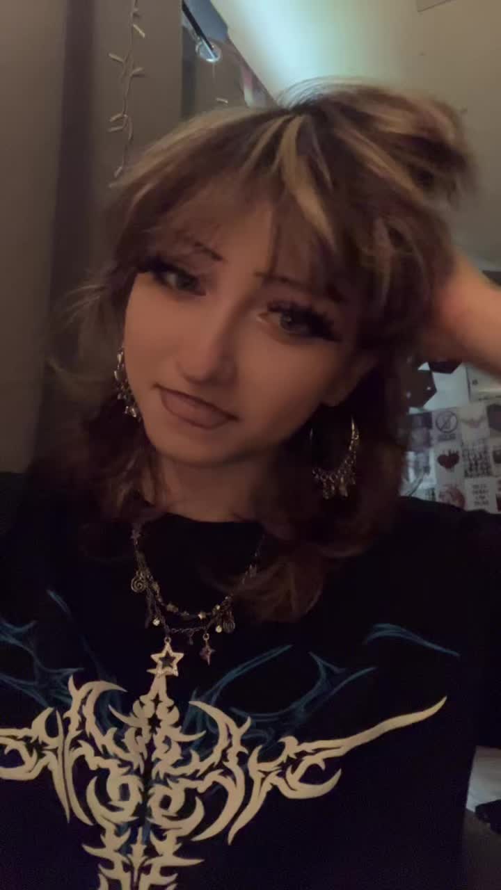 @lizzystarz
