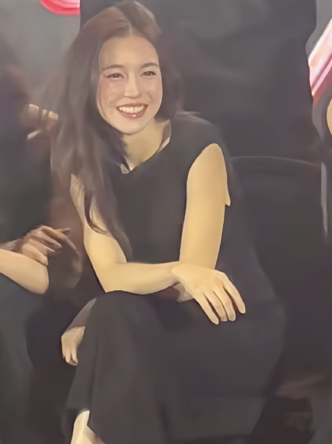 @𝙮𝙫𝙚ᥫ᭡