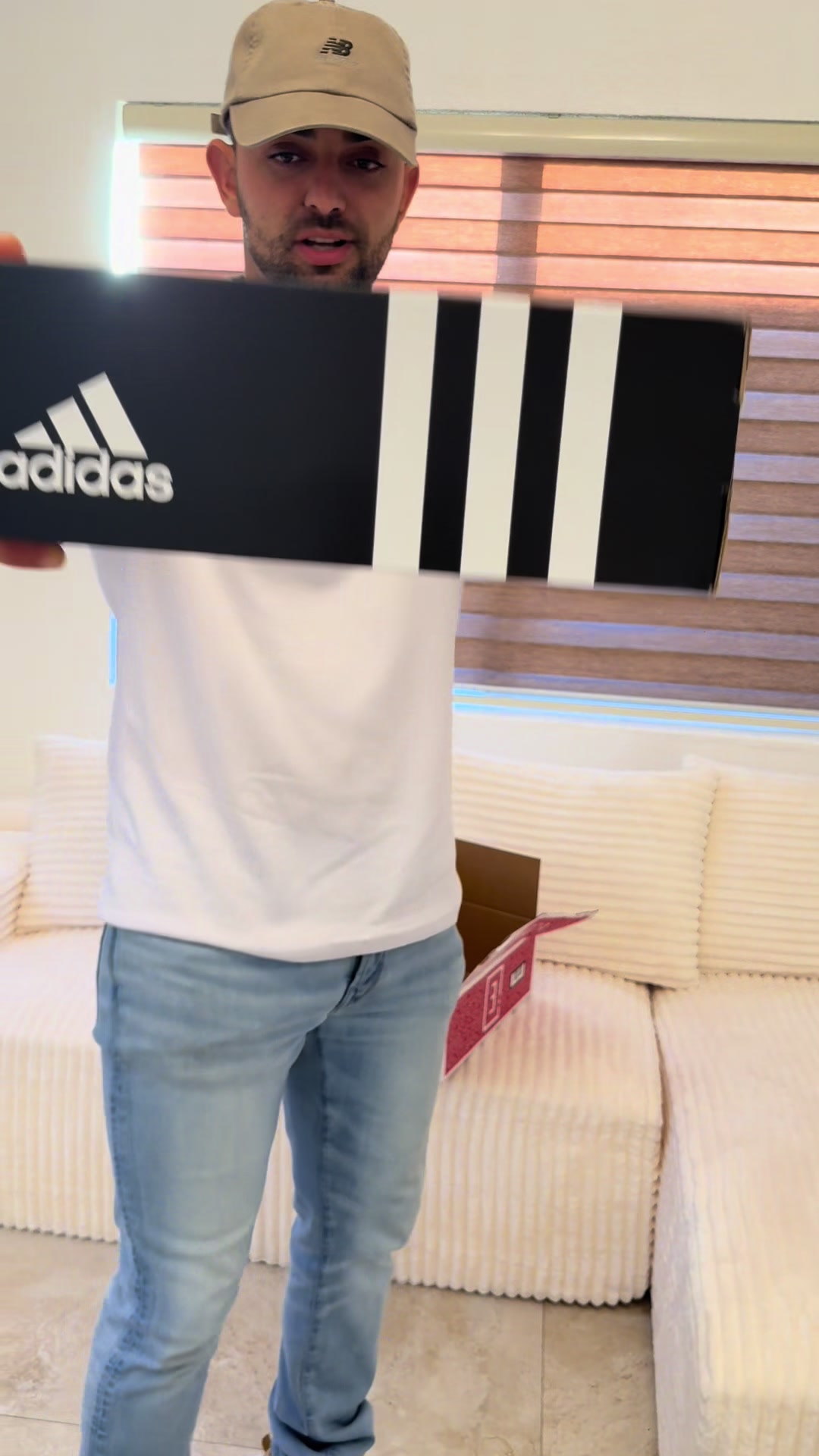 @jonnyq_shop