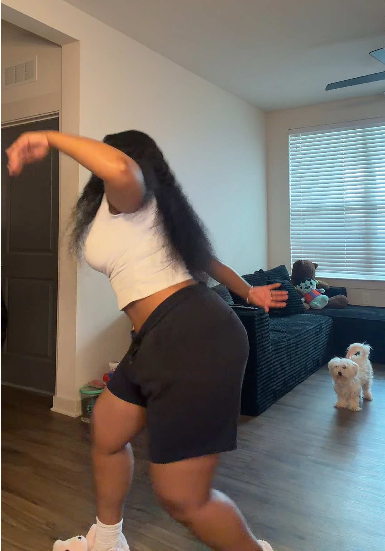 @TheAunna J