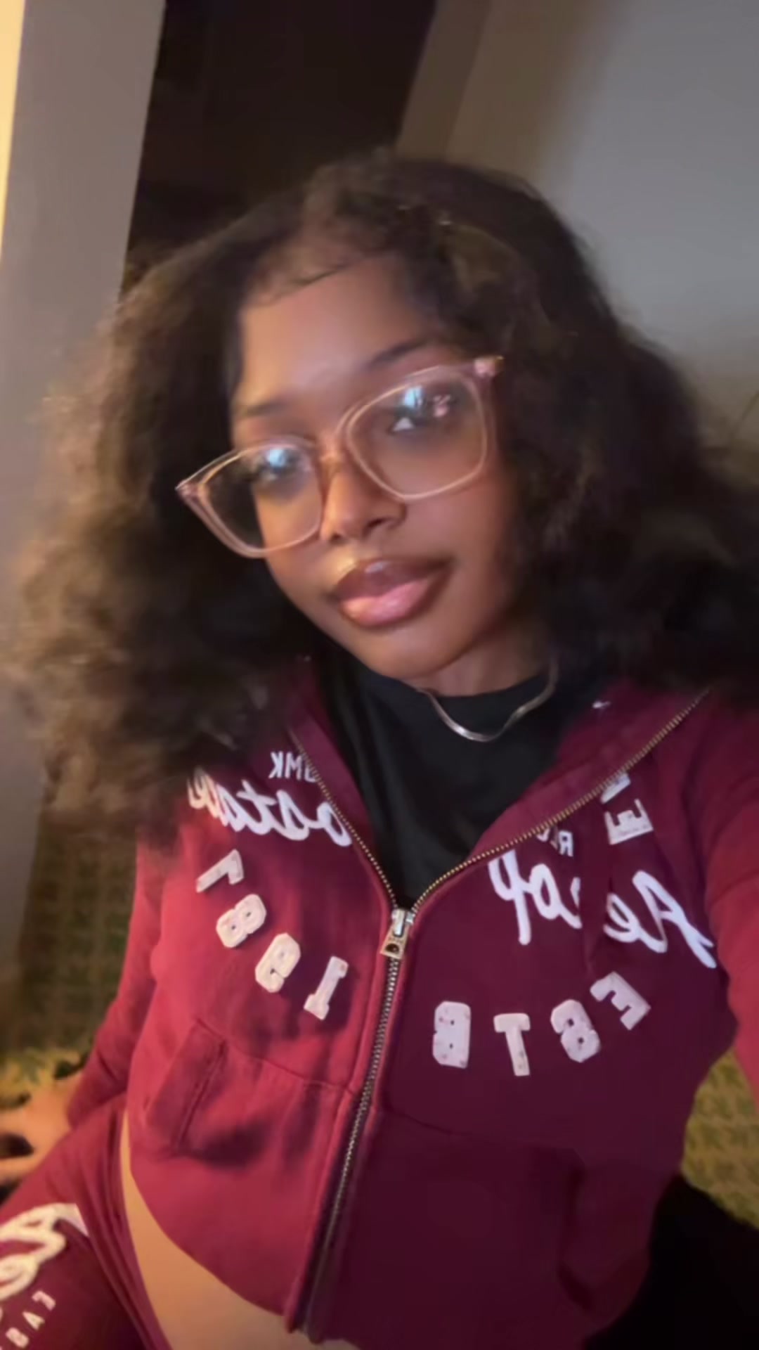 @tyraa.