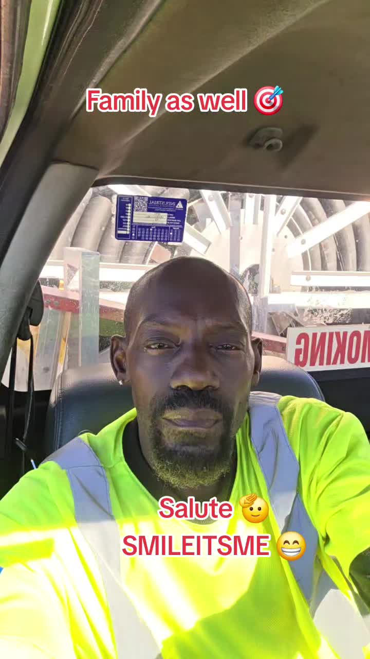 @Mr. SMILEITSME 😁