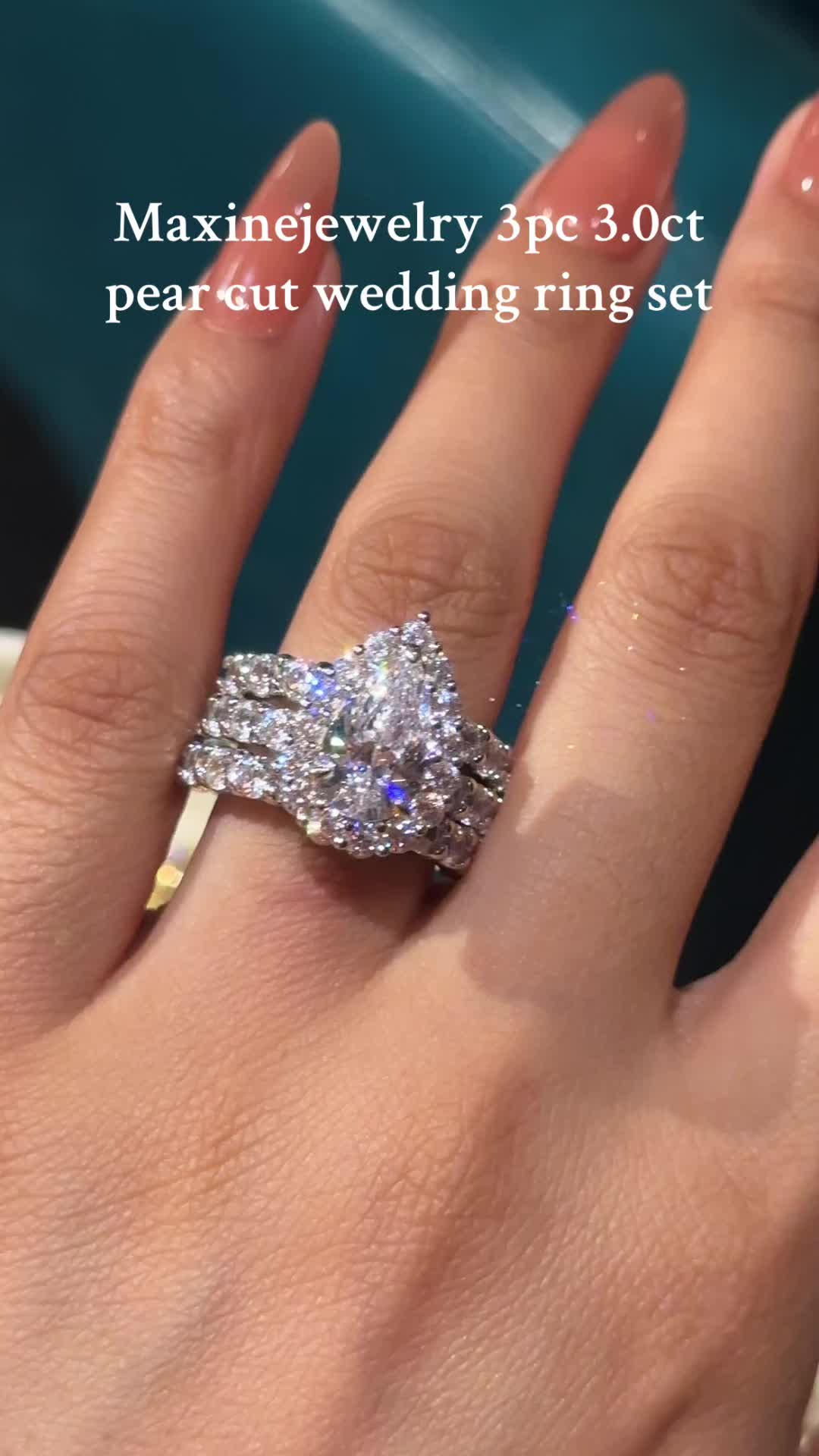 @Maxinejewelry_official