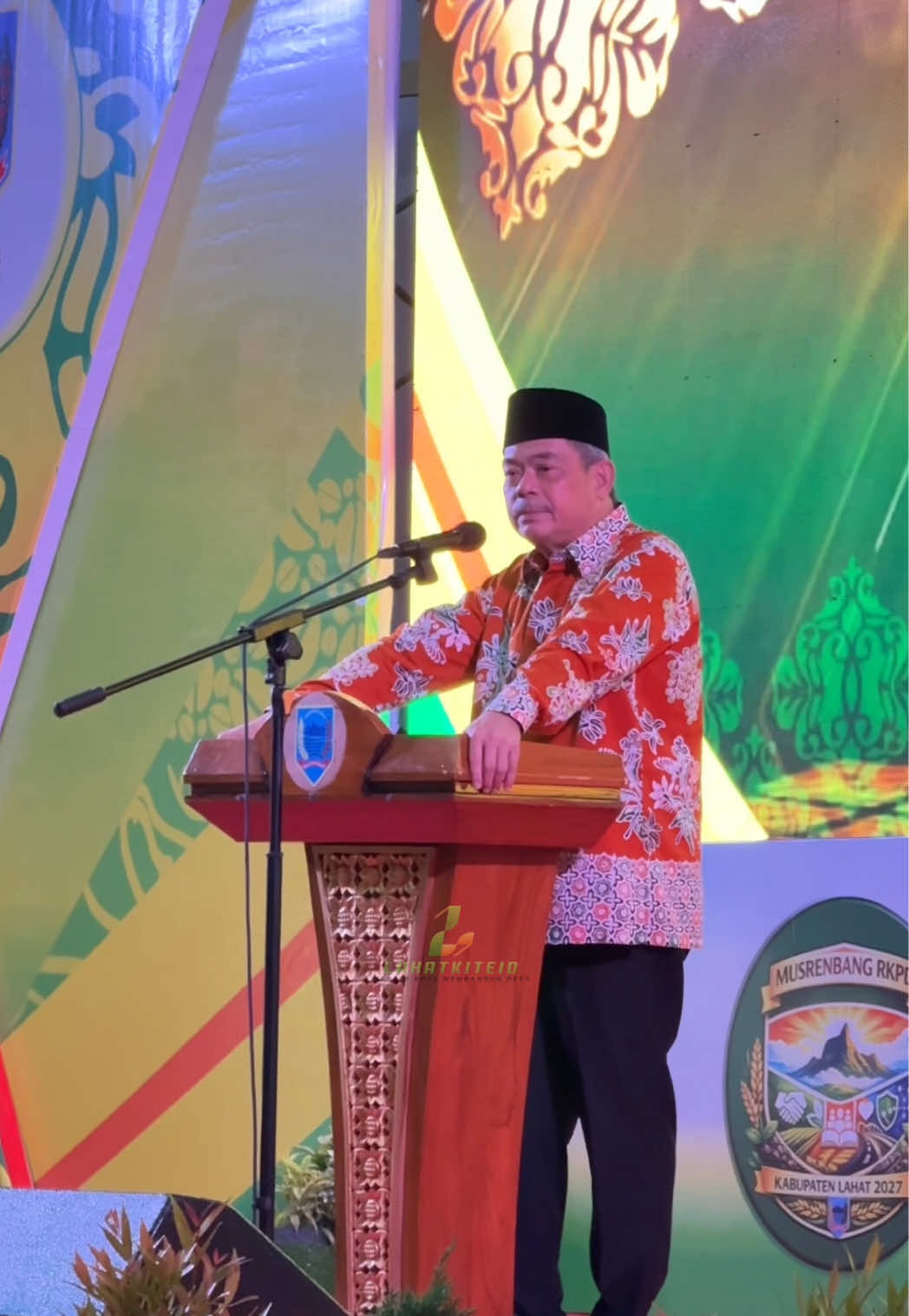 @LahatKiteID