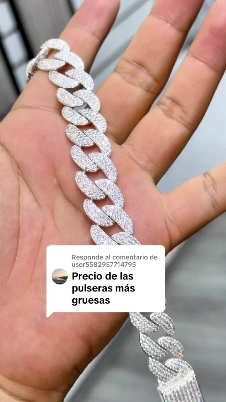 @D'NUEVE25
