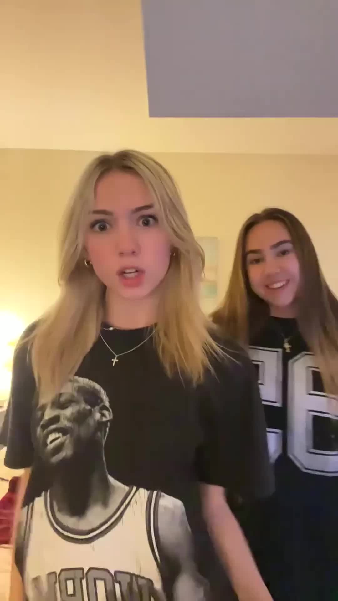 @notemilyyf73248680