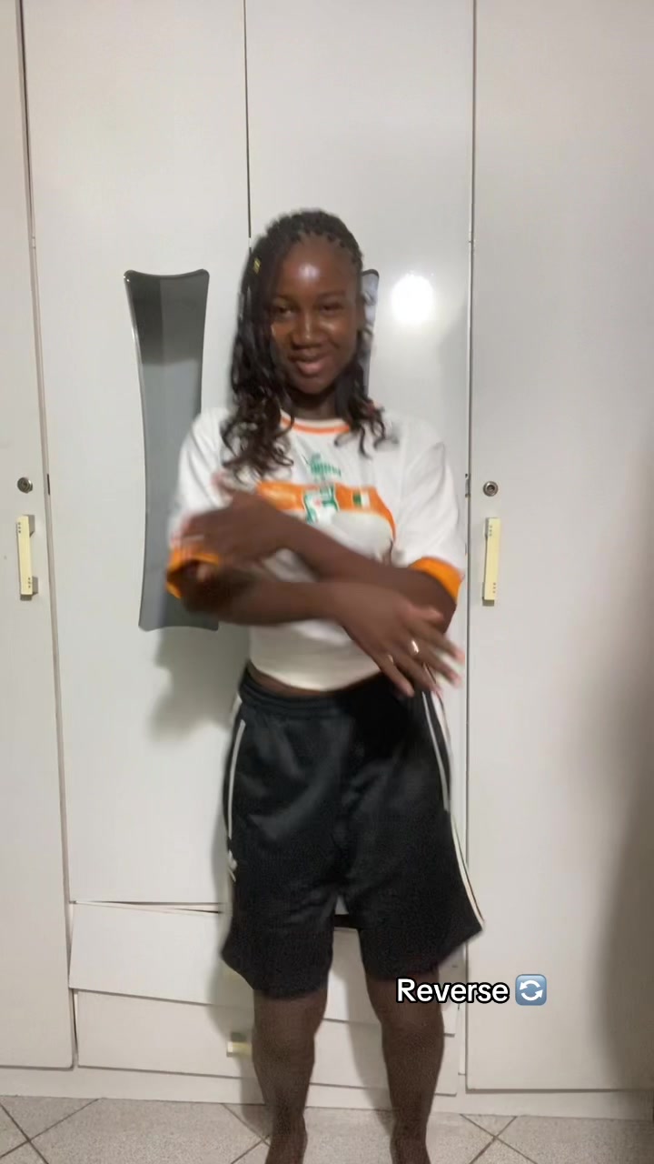 @Rafna 🇬🇭👻