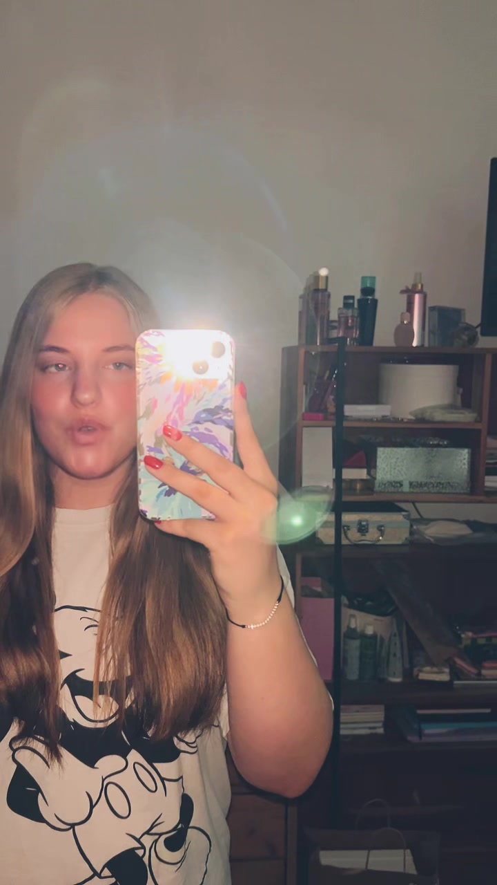 @𝑀𝑎𝑟𝑡𝑎🥥💋