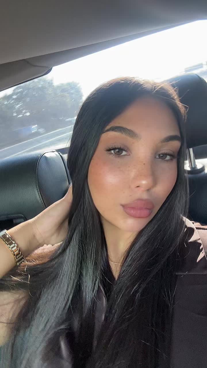 @naomimihai31