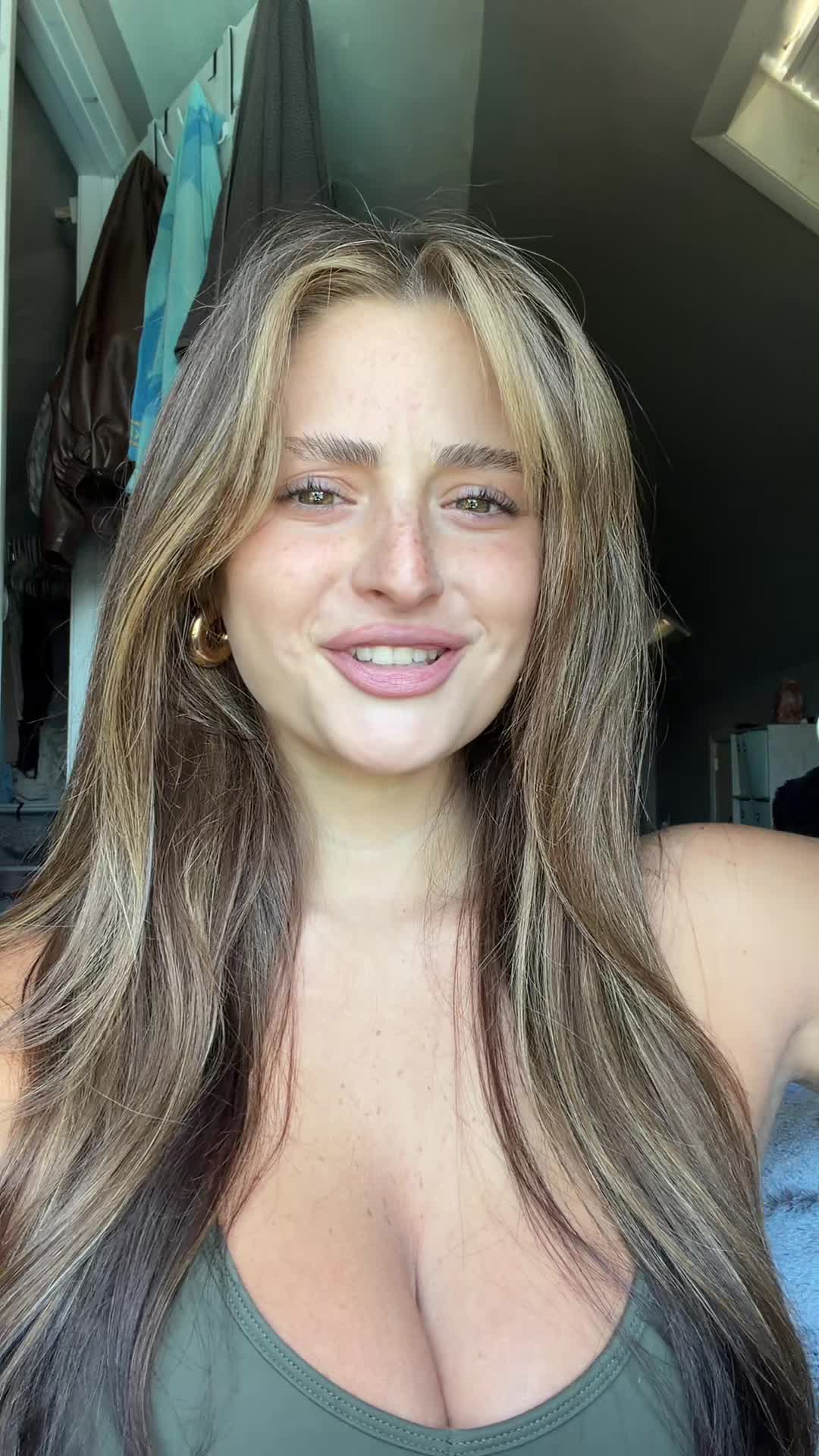 @cairaaa