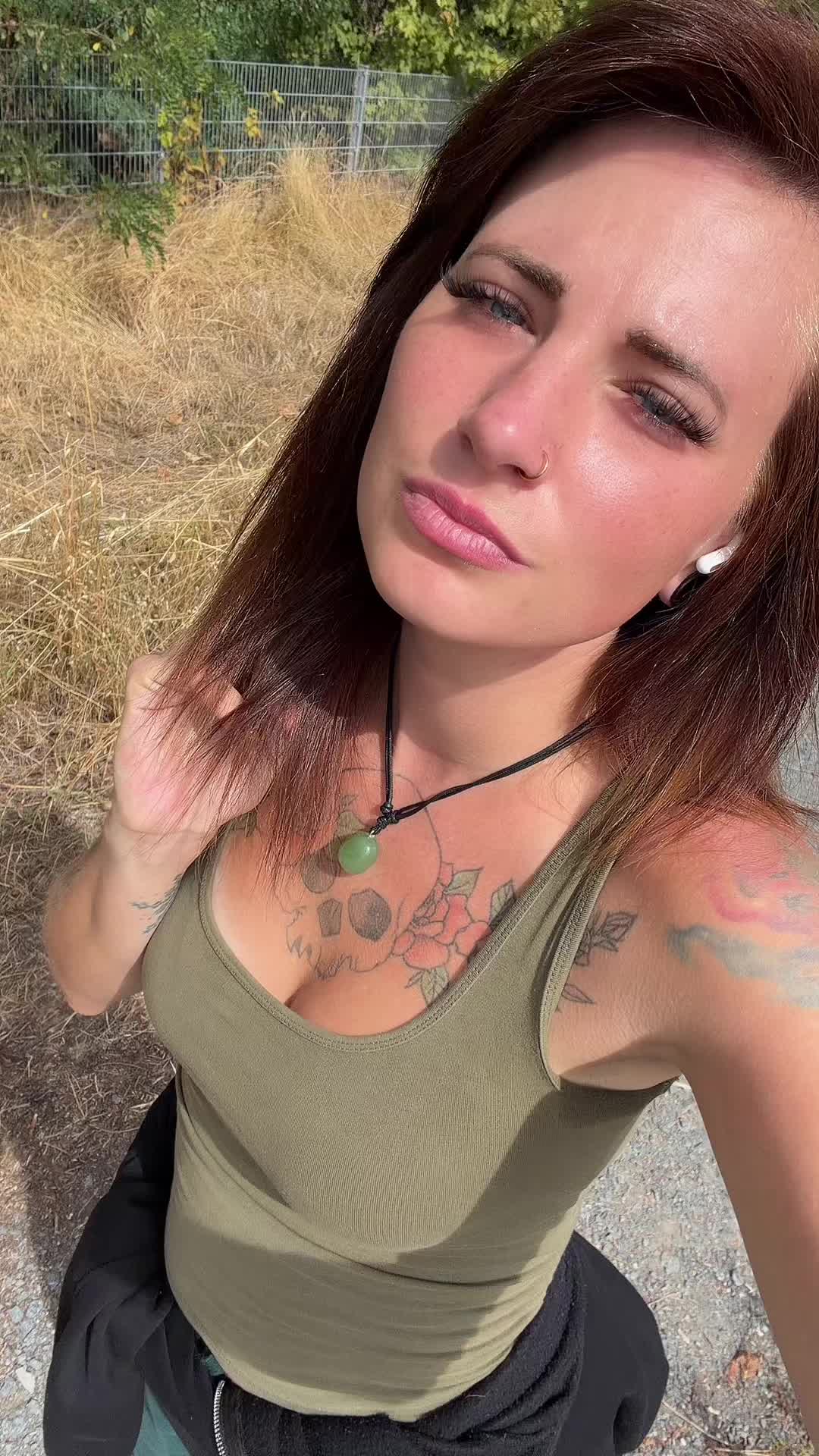 @Chrissy_Core ZweiPunktNull