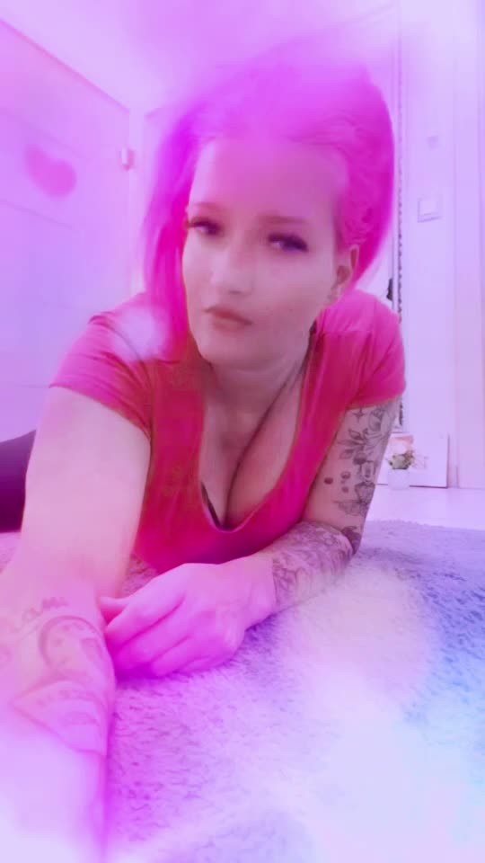 @~🎀♡ 𝔓𝔦𝔫𝔨𝔩𝔞𝖉𝔶 ♡🎀~