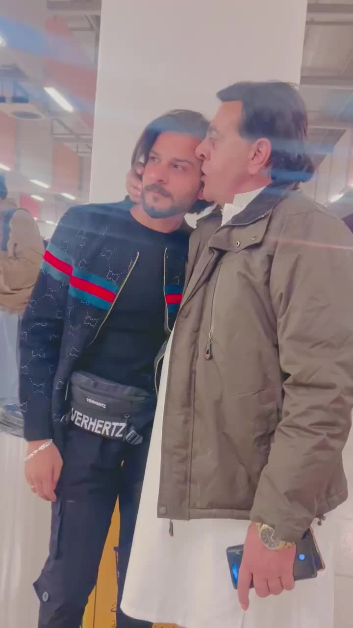 @Dᴀɴɪ_ʏᴀʟ💸