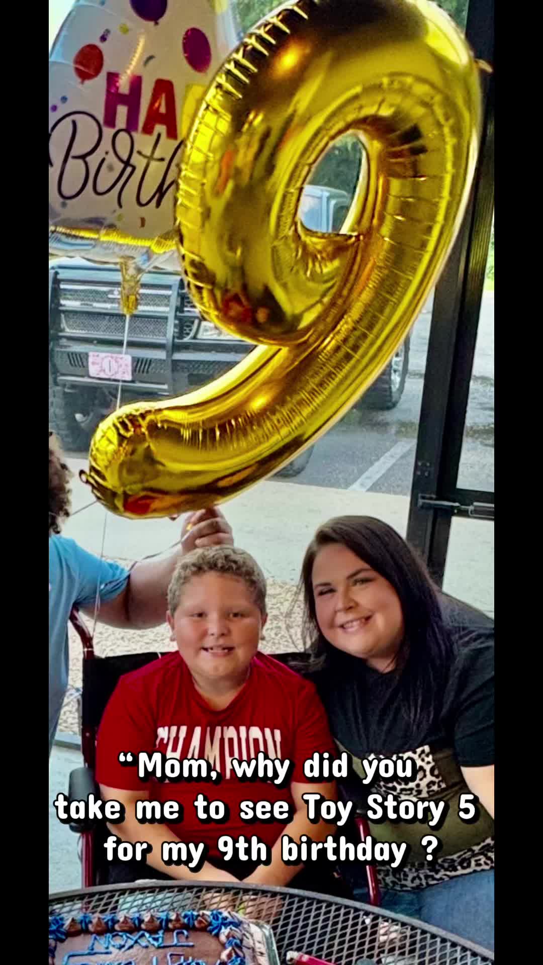 @kourtknee_bee