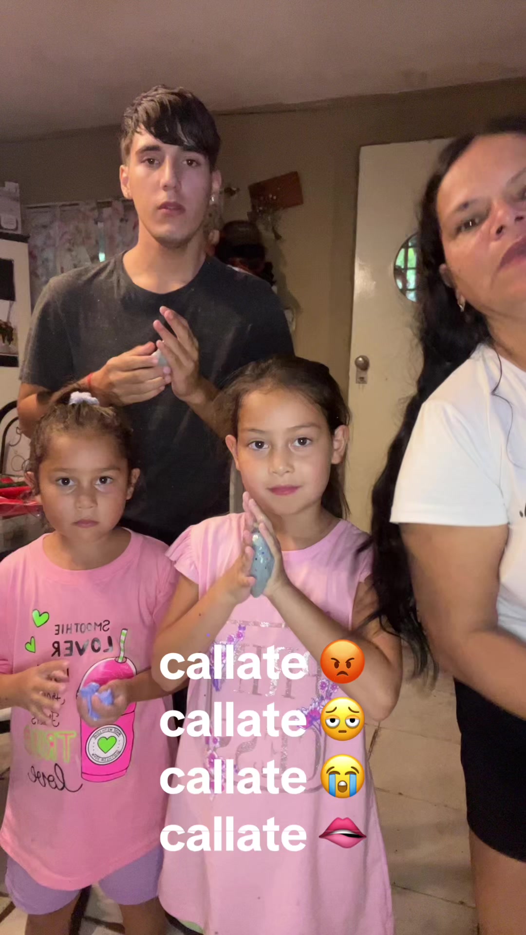 @Ivan y laura 💜