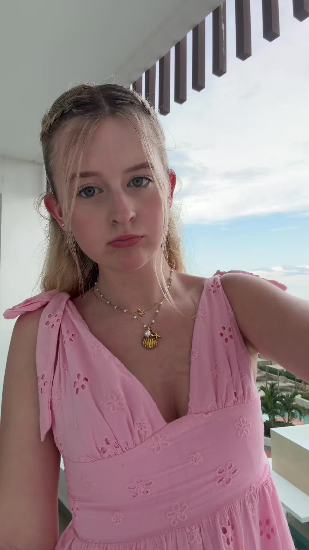 @Eva