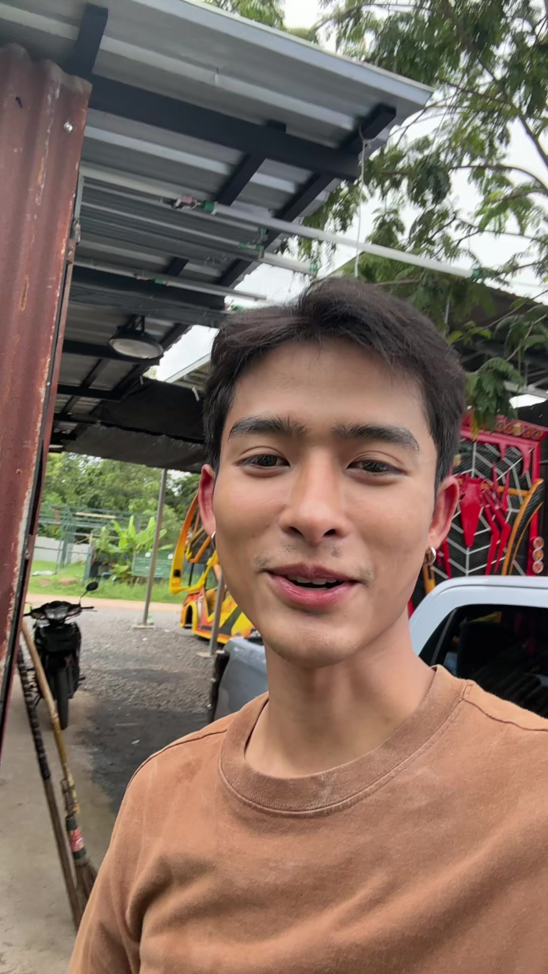 @แม็ค วัชรพล