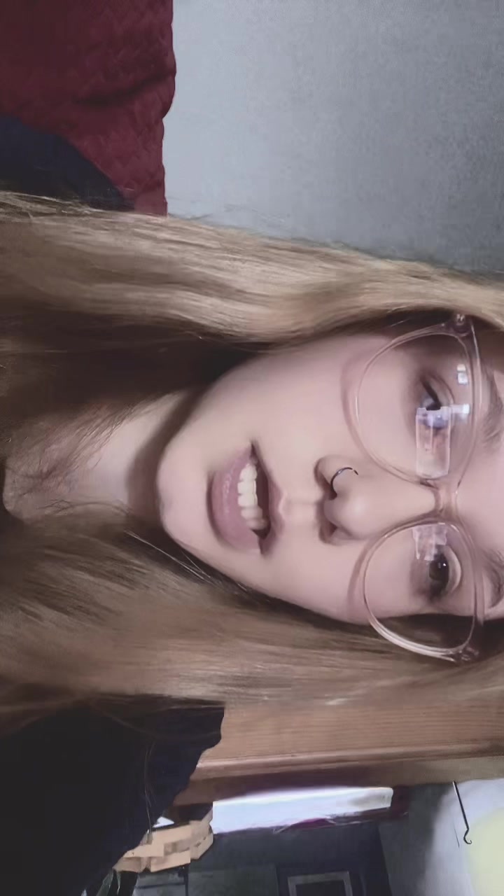 @😋😮💨Crazy Girl Erin😮💨😋