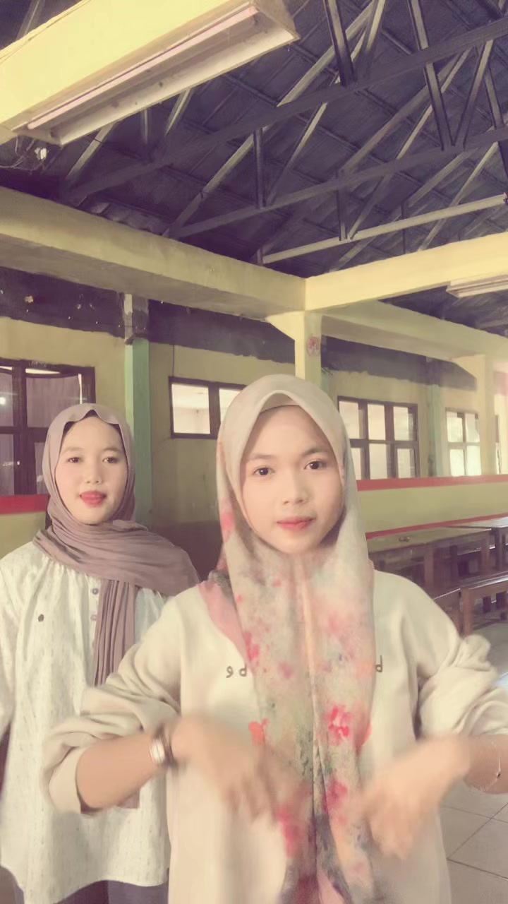 @Nanunnnw