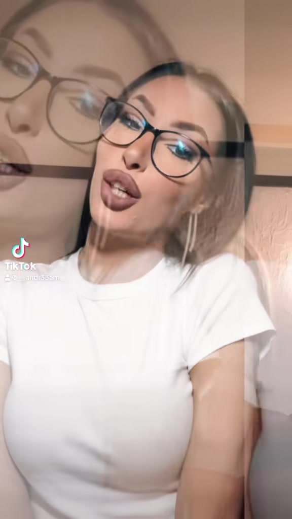 @Andreea Maria