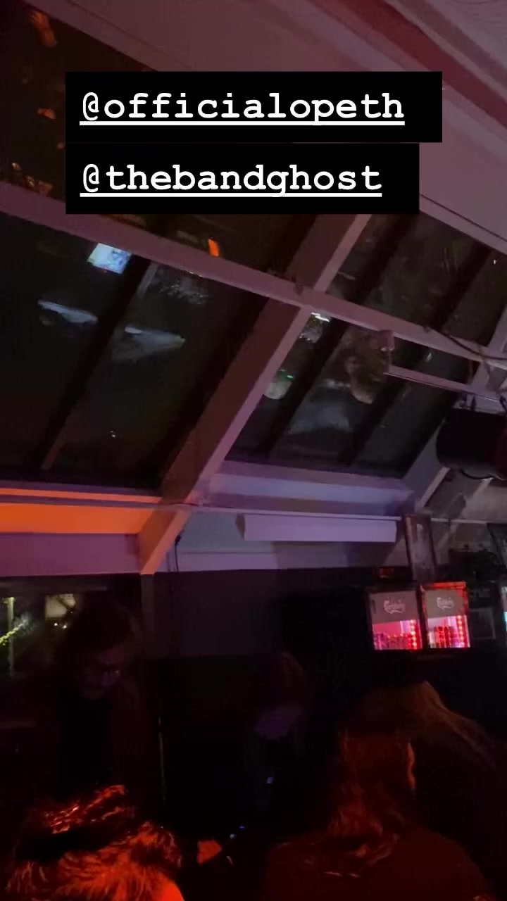 @GHOST EN ESPAÑOL